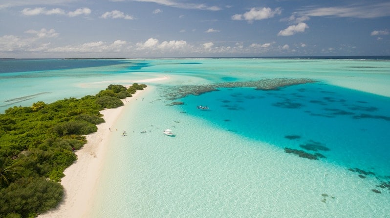 Beautiful photo of a beach in the Caribbean